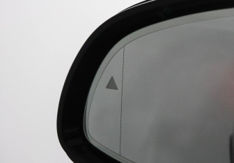 Подержанный автомобиль BMW X5 M 2021 года (17 фото)