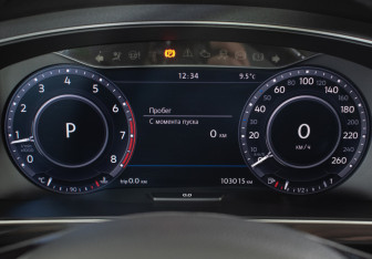 Подержанный автомобиль Volkswagen Tiguan 2017 года (14 фото)