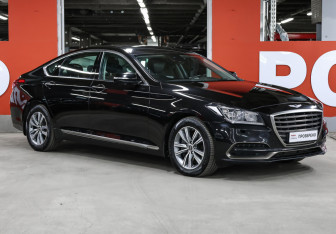 Подержанный автомобиль Genesis G80 2019 года (3 фото)