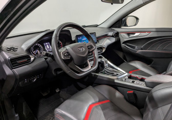 Подержанный автомобиль Kaiyi E5 2023 года (26 фото)