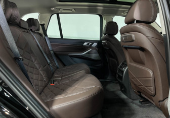 Новый BMW X5 2025 (15 фото)