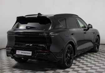 Подержанный автомобиль Voyah Free 2023 года (5 фото)