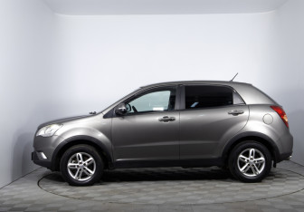 Подержанный автомобиль SsangYong Actyon 2013 года (8 фото)