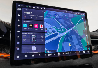 Подержанный автомобиль Zeekr 001 2023 года (22 фото)