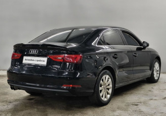 Подержанный автомобиль Audi A3 Sedan 2014 года (5 фото)