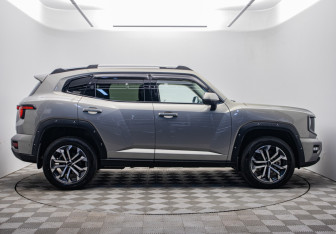 Подержанный автомобиль Haval H7 2025 года (6 фото)