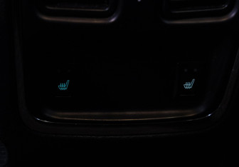 Подержанный автомобиль Jeep Grand Cherokee 2012 года (10 фото)