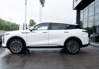 Новый Exeed RX 2025 (9 фото)