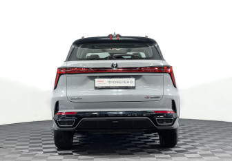 Подержанный автомобиль Changan CS75PLUS 2024 года (6 фото)