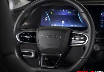 Подержанный автомобиль Omoda C5 2024 года (13 фото)