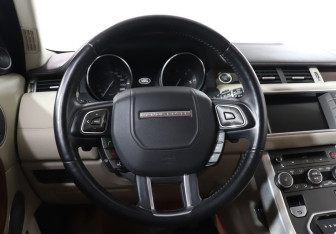 Подержанный автомобиль Land Rover Range Rover Evoque 2014 года (18 фото)