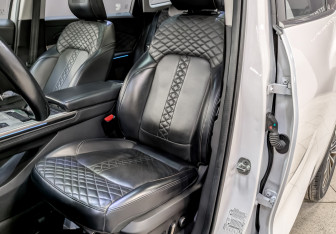 Подержанный автомобиль Exeed TXL 2022 года (21 фото)