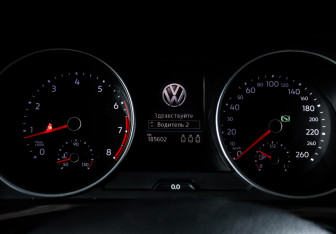 Подержанный автомобиль Volkswagen Tiguan 2018 года (11 фото)