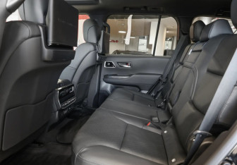 Новый Toyota Land Cruiser Suv 2026 (17 фото)