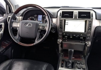 Подержанный автомобиль Lexus GX 2012 года (29 фото)