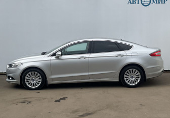 Подержанный автомобиль Ford Mondeo Sedan 2015 года (8 фото)