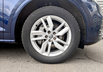Подержанный автомобиль Audi Q5 2020 года (18 фото)