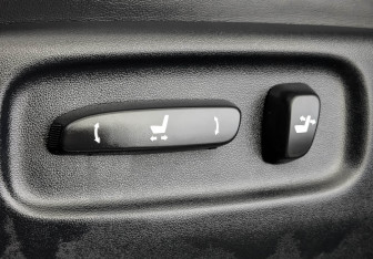 Подержанный автомобиль Lexus LX 2021 года (26 фото)