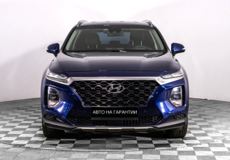 Подержанный автомобиль Hyundai Santa Fe 2019 года (2 фото)