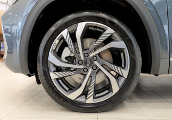 Новый Geely Monjaro 2025 (7 фото)