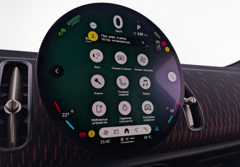 Подержанный автомобиль MINI Countryman 2024 года (19 фото)