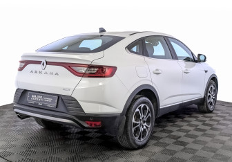Подержанный автомобиль Renault Arkana 2021 года (5 фото)