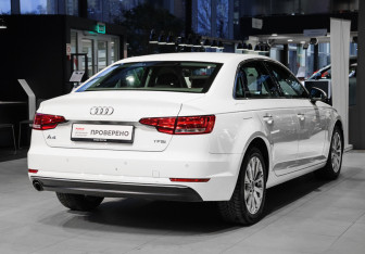 Подержанный автомобиль Audi A4 Sedan 2016 года (4 фото)
