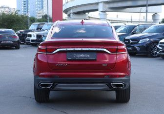 Подержанный автомобиль Geely Tugella 2022 года (6 фото)