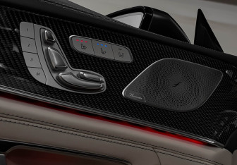 Подержанный автомобиль Mercedes-Benz AMG GT Liftback 2021 года (35 фото)