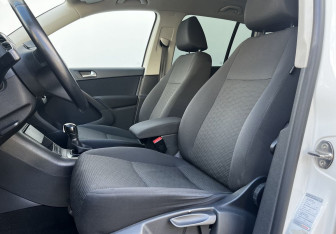 Подержанный автомобиль Volkswagen Tiguan 2013 года (10 фото)