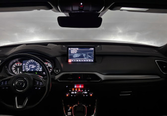 Подержанный автомобиль Mazda CX-9 2021 года (18 фото)
