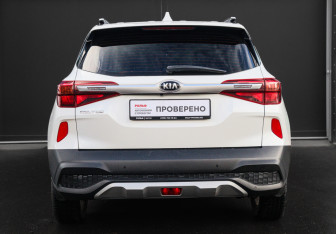 Подержанный автомобиль Kia Seltos 2020 года (5 фото)
