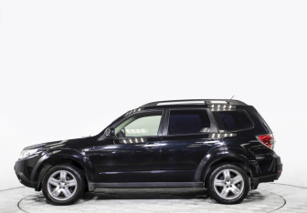 Подержанный автомобиль Subaru Forester Suv 2008 года (8 фото)