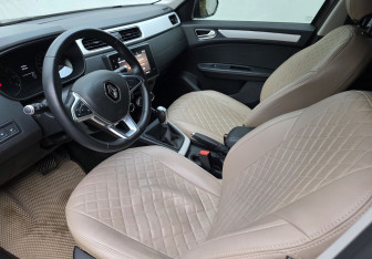 Подержанный автомобиль Renault Arkana 2021 года (9 фото)