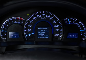 Подержанный автомобиль Toyota Camry Sedan 2013 года (11 фото)