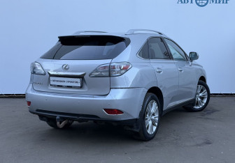 Подержанный автомобиль Lexus RX 2011 года (5 фото)