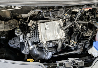 Подержанный автомобиль Volkswagen Caravelle 2020 года (9 фото)