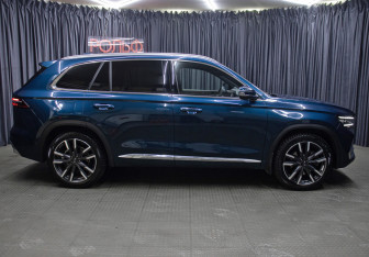 Подержанный автомобиль Geely Monjaro 2023 года (4 фото)