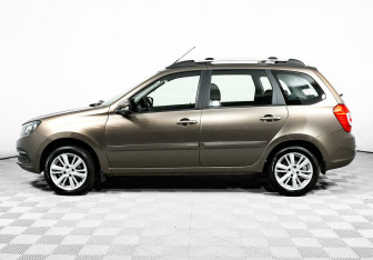 Подержанный автомобиль LADA (ВАЗ) Granta Wagon 2022 года (3 фото)
