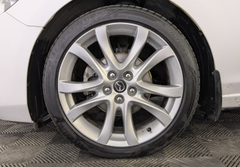 Подержанный автомобиль Mazda 6 Sedan 2013 года (12 фото)