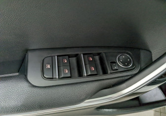 Подержанный автомобиль Kia Ceed Hatchback 2018 года (12 фото)