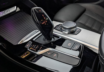 Подержанный автомобиль BMW X4 2019 года (28 фото)