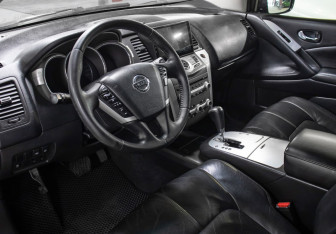 Подержанный автомобиль Nissan Murano Suv 2014 года (16 фото)