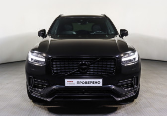 Подержанный автомобиль Volvo XC90 2017 года (2 фото)