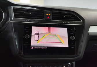 Подержанный автомобиль Volkswagen Tiguan 2019 года (16 фото)