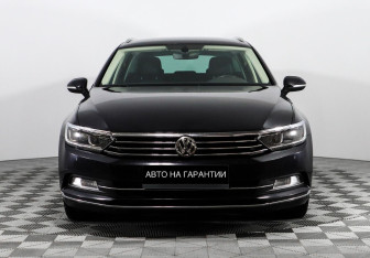 Подержанный автомобиль Volkswagen Passat Wagon 2018 года (2 фото)