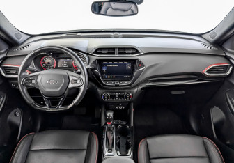 Подержанный автомобиль Chevrolet TrailBlazer 2021 года (14 фото)