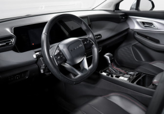 Подержанный автомобиль BAIC U5 Plus 2023 года (14 фото)