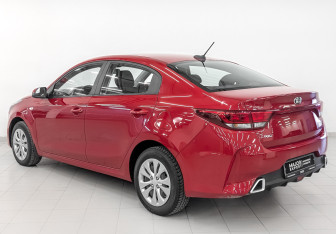 Подержанный автомобиль Kia Rio Sedan 2021 года (7 фото)