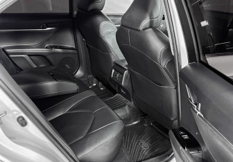 Подержанный автомобиль Toyota Camry Sedan 2020 года (11 фото)